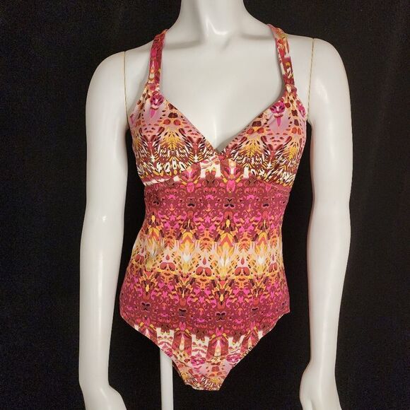 Garnet Hill One Piece Swimsuit (S) - Picture 2 of 5